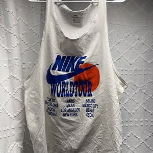 Nike Sportswear World Tour Men’s XL Tank Top  White Streetwear